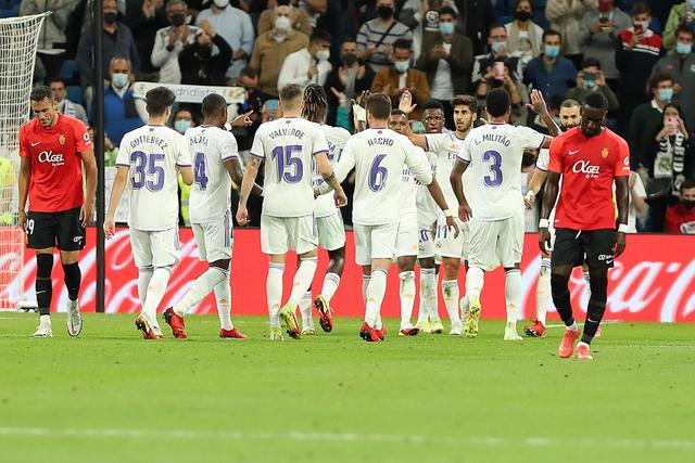 戴奇：阿什利扬对切尔西时扭伤脖子 将缺阵踢曼城